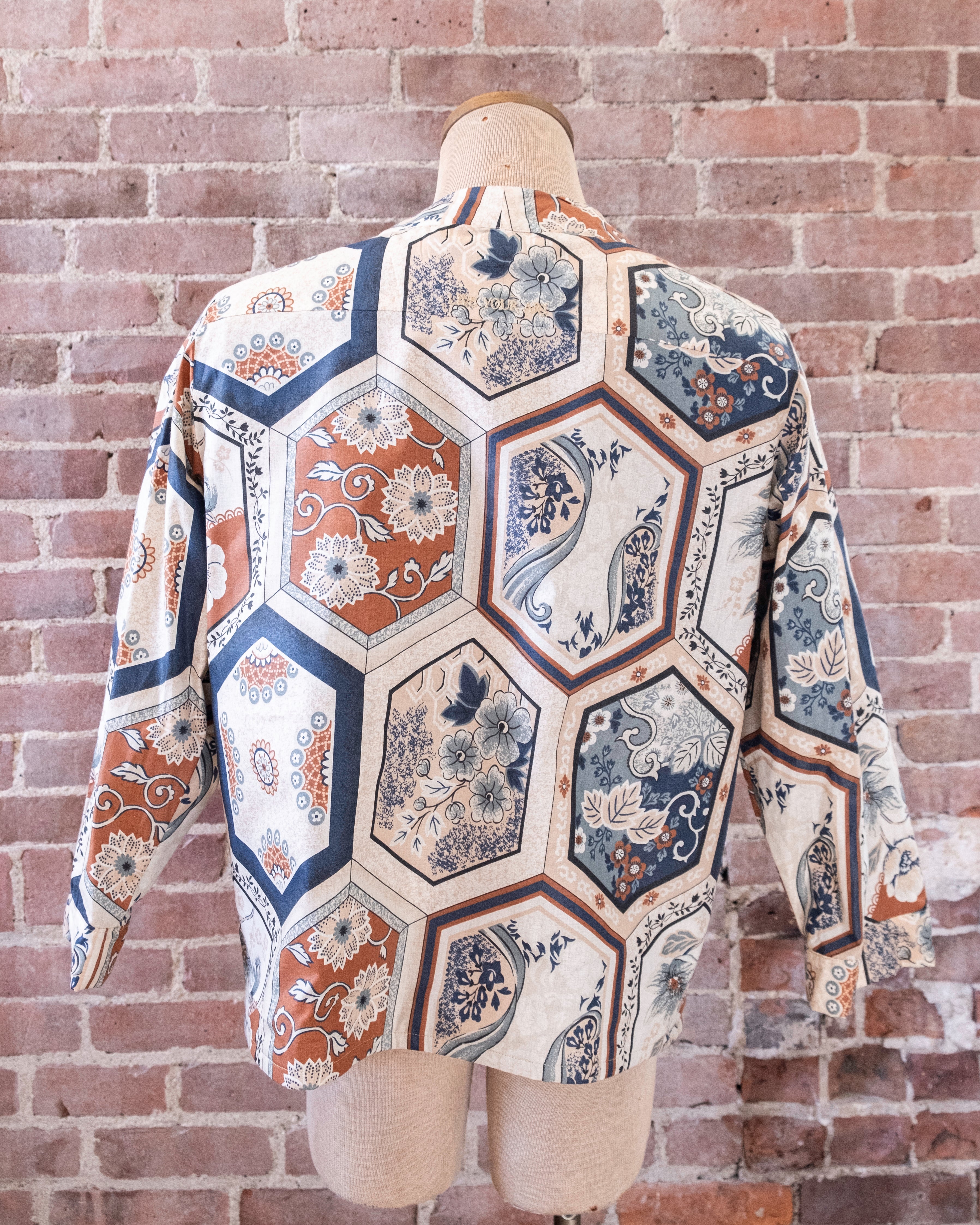 Hexagonal Multicolor Noragi (Blue Base)
